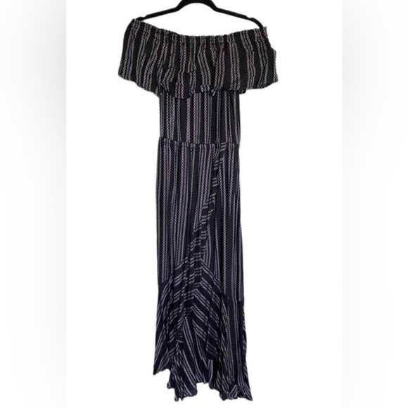 Elan Off the shoulder Ruffle Maxi cover-up (on sheer side) - Very dark navy - Picture 3 of 5